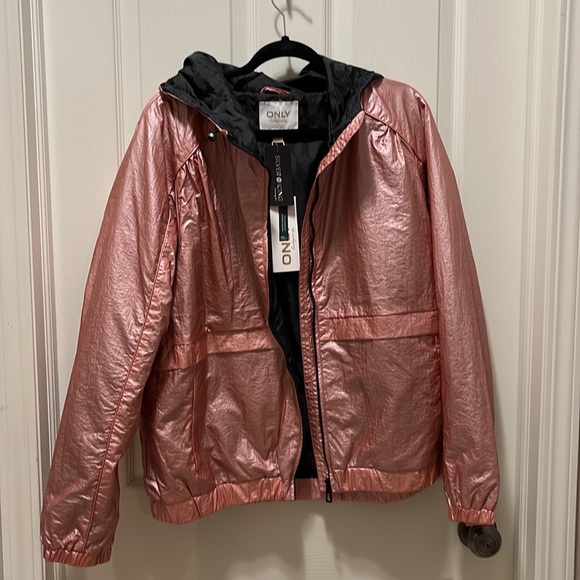 Metallic Rose gold Windbreaker - Picture 4 of 6